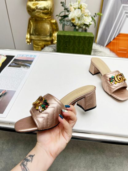 Gucci spring and summer new GG rhinestone buckle round toe thick heel slippers - Image 2