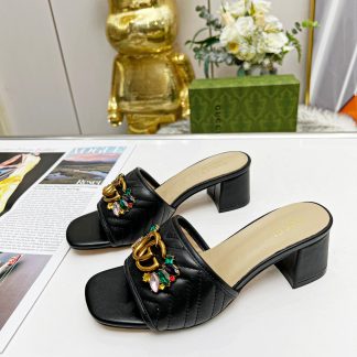 Gucci spring and summer new GG rhinestone buckle round toe thick heel slippers