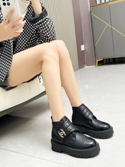 Chanel autumn and winter new black electric show diamond style leather boots - Image 2