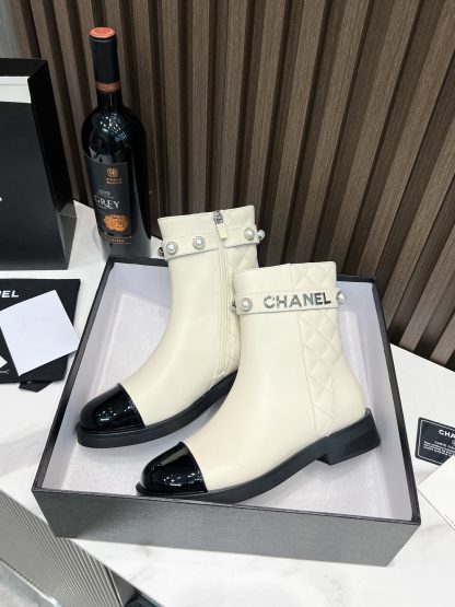 Chanel Paris catwalk latest off-white breathable and comfortable boots - Image 2