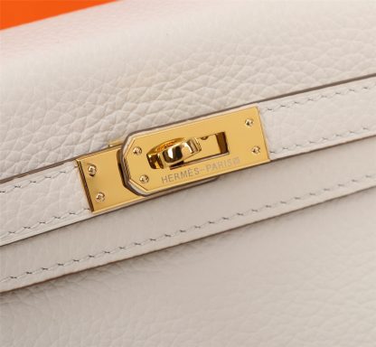 Hermes Milkshake White Kelly Handbag Size 28cm 25cm - Image 2