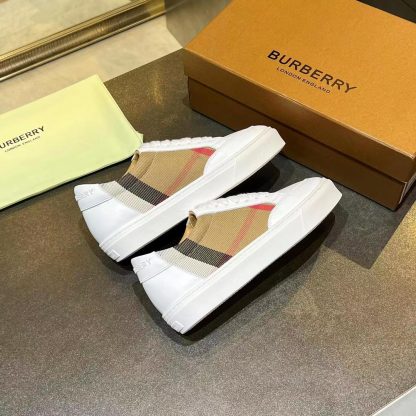 Burberry low-top sneakers - Image 2