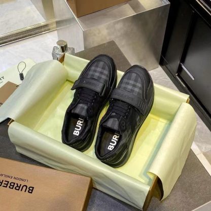Burberry thick-soled sports shoes - Image 3