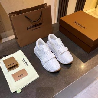 Burberry thick-soled sports shoes