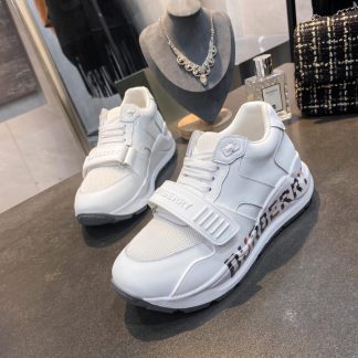 Burberry thick-soled sports shoes