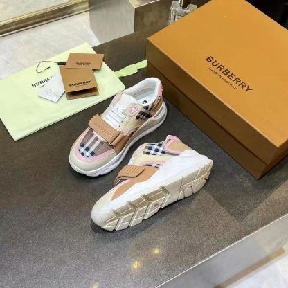 Burberry thick-soled sports shoes - Image 2