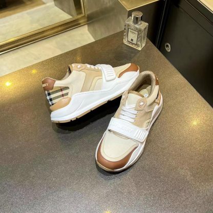 Burberry thick-soled sports shoes - Image 3