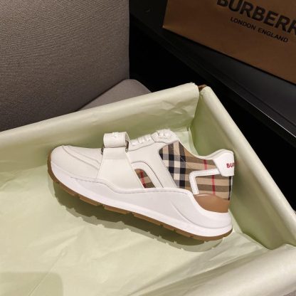 Burberry thick-soled sports shoes - Image 3