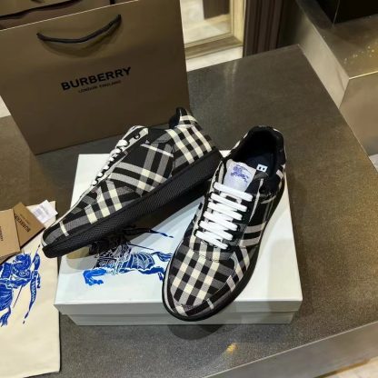 Burberry Classic Casual Sneakers - Image 3