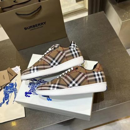 Burberry Classic Casual Sneakers - Image 2