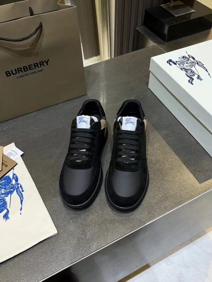 Burberry Classic Casual Sneakers