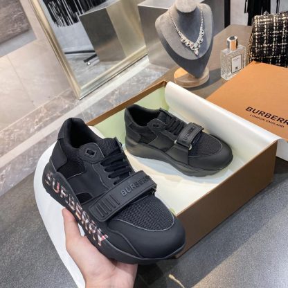 Burberry Classic Shape Patterned Sneakers - Image 3