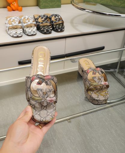 Gucci platform slippers - Image 3