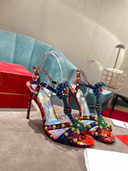 ChristianLouboutin stylish and exquisite spiked high heels