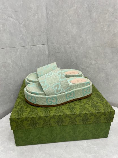 Gucci Women's Large GG Platform Slides - Image 3