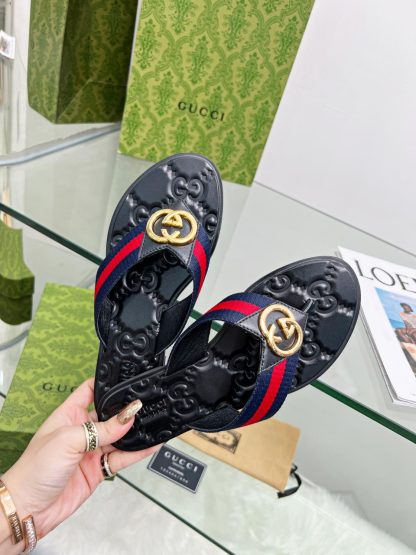 Gucci flat flip flops - Image 2