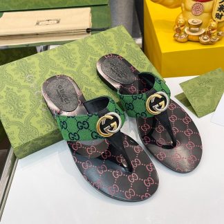 Gucci women's flat slippers