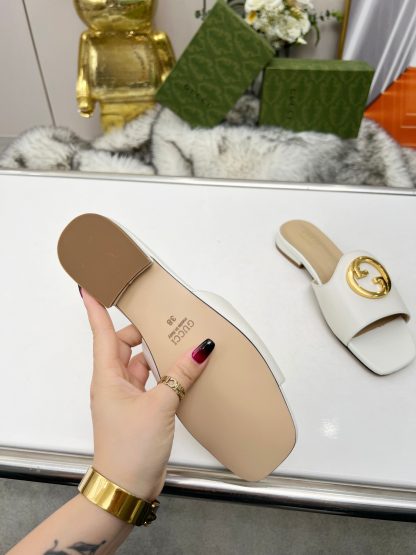 Gucci flat slippers - Image 3