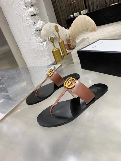Gucci Double G buckle ribbon square toe flat slides - Image 3