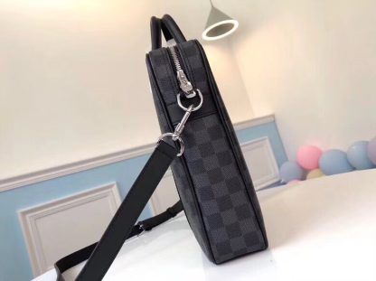 Louis Vuitton PORTE-DOCUMENTS VOYAGE men's briefcase - Image 2