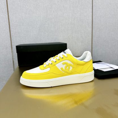 Chanel classic yellow and white mix and match fashion casual sneakers - Image 2