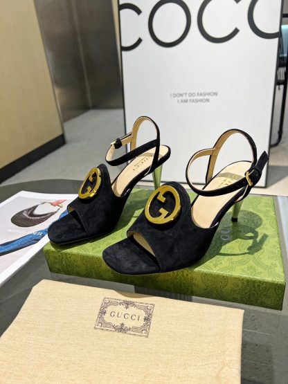 Gucci's classic high-heeled slippers are a must-have for summer
