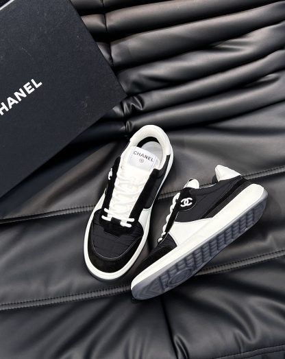 Chanel autumn and winter new black and white fashionable cowhide breathable sneakers - Image 2