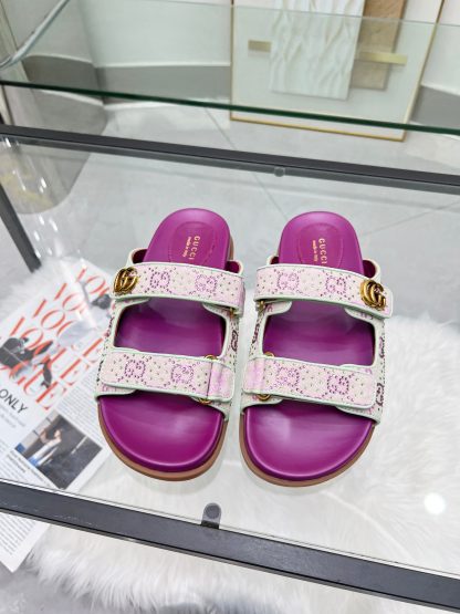 Gucci's new GG sandals - Image 2