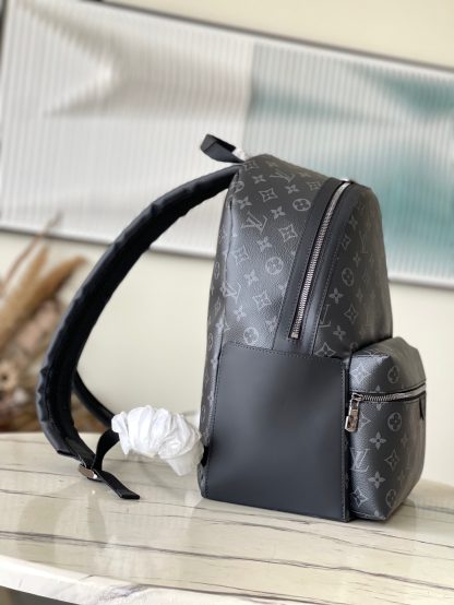 Louis Vuitton M22558 Black Flower Discovery Small Backpack - Image 2