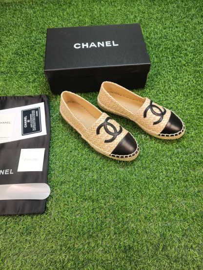 Chanel popular cowhide apricot black casual shoes - Image 2