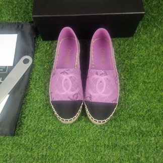 Chanel's early spring sunshine purple and black new fisherman shoes