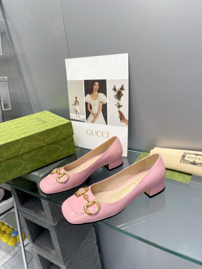 Gucci's new horsebit chunky heel shoes for early spring - Image 2