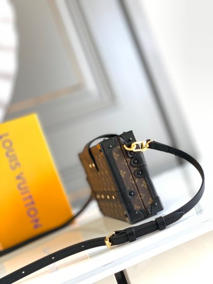 Louis Vuitton PETITE MALLE Handbag - Image 2