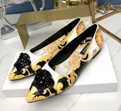 VERSACE classic printed pointed flat casual shoes - Image 2