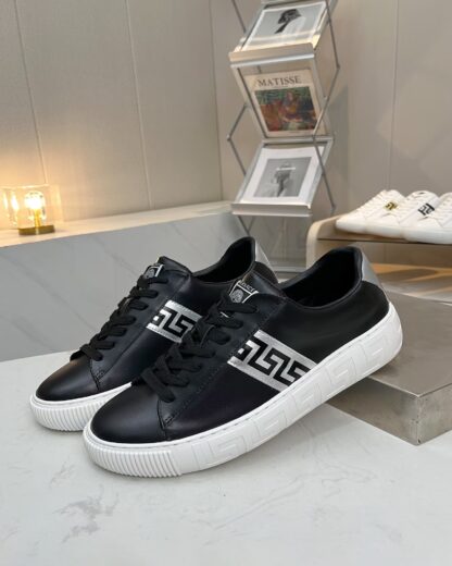 VERSACE new simple casual men's shoes