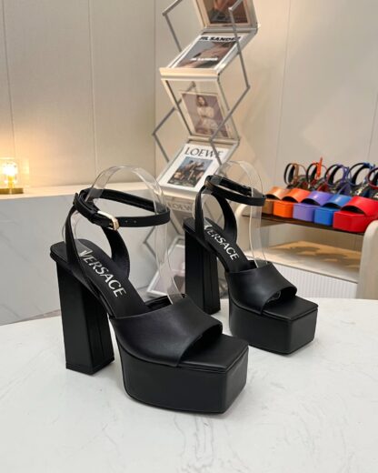 VERSACE SQUARE TOE CHIC HIGH HEELS