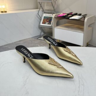 VERSACE exquisite luxurious large V buckle pointed toe fashionable high heels