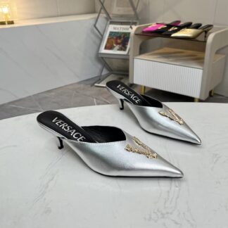 VERSACE exquisite luxurious large V buckle pointed toe fashionable high heels
