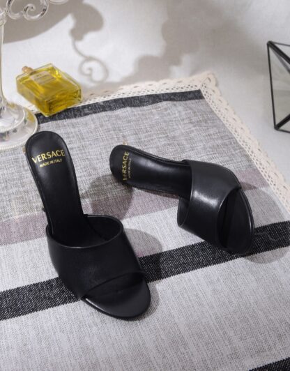 VERSACE fashionable exquisite high-heeled sandals - Image 2