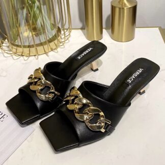 VERSACE SQUARE TOE CHAIN ​​HIGH HEELS