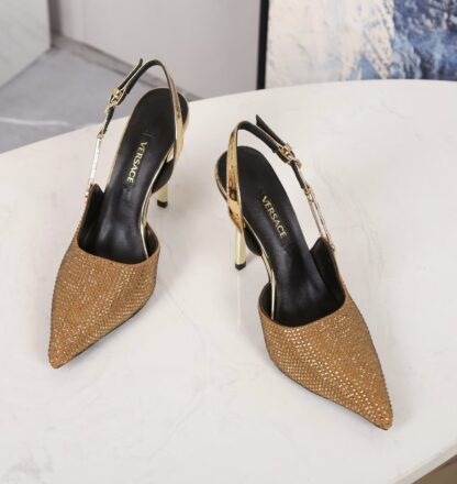 VERSACE elegant and elegant rhinestone high heels