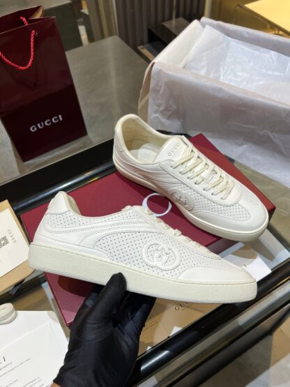Gucci's classic retro style never fades Forrest Gump shoes - Image 3
