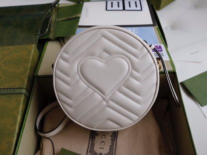 Gucci round mini white chain bag - Image 2