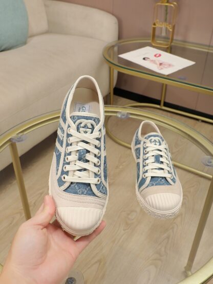 Gucci Double G embroidered low-top lace-up fashion sneakers - Image 3