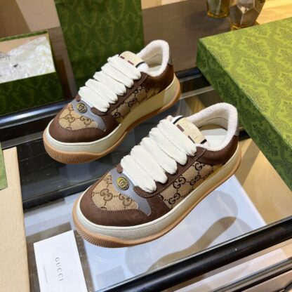 Gucci casual sneakers - Image 3