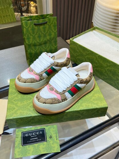 Gucci casual sneakers - Image 3