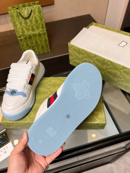 Gucci casual sneakers - Image 3