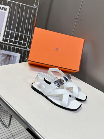 Hermès Spring and Summer Classic Square Toe White Versatile Comfort Sandals - Image 2