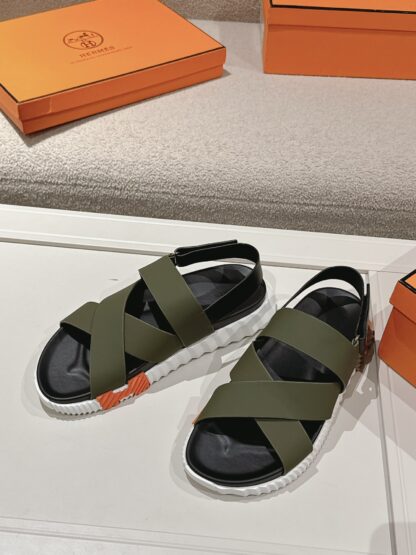 Hermès classic green comfortable casual style cross sandals - Image 2