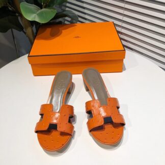Hermès summer versatile orange thick-heeled sandals